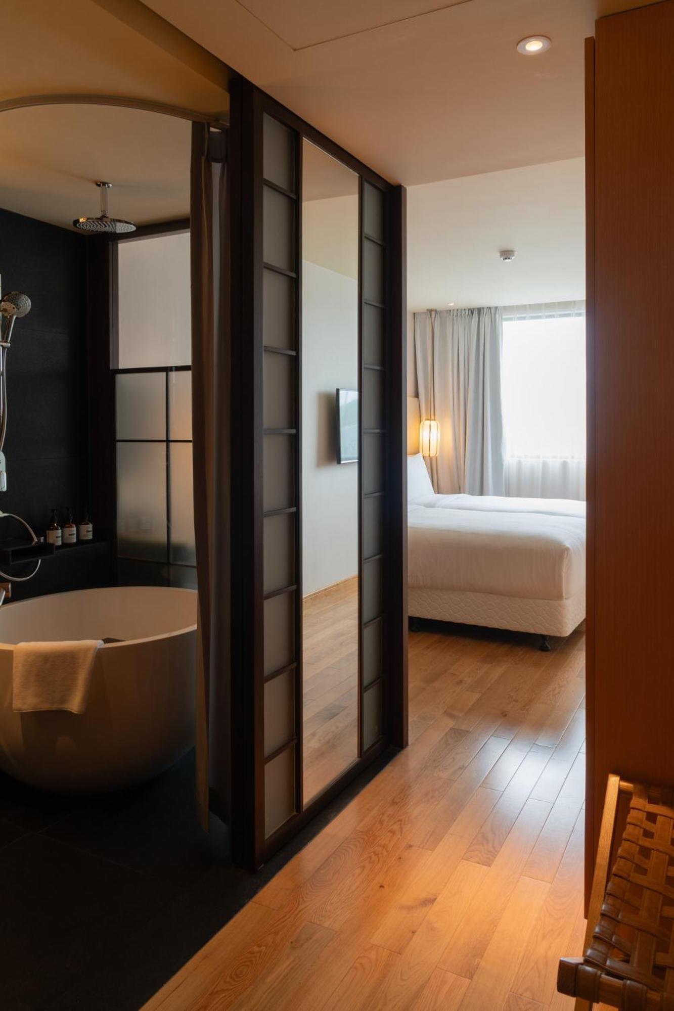 Suzu Saigon - A Boutique Hotel Ho Chi Minh City Exterior photo